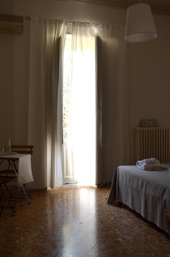 Casa Jolanda B&B Palerme Extérieur photo